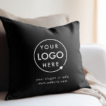 Cojín Decorativo Logo | Empresarial Company Minimalista Throw<br><div class="desc">Una sencilla plantilla de negocios en negro personalizado con un estilo minimalista moderno que se puede actualizar fácilmente con el logotipo y el texto de su empresa. Si necesitas ayuda para personalizar este producto, por favor contáctame con el botón de mensaje que aparece a continuación y estaré encantado de ayudarte....</div>