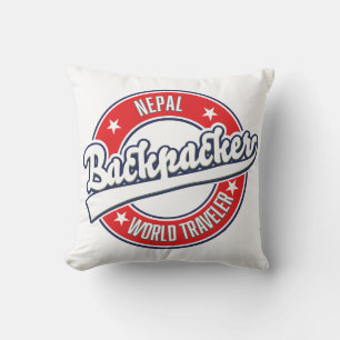 Cojín Decorativo logotipo retro viajero mundial mochilero Nepal