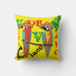 COJÍN DECORATIVO LOROS