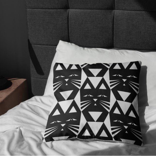 Cojín Decorativo Los gatos de Tuxedo te vigilan (Subido por el creador)