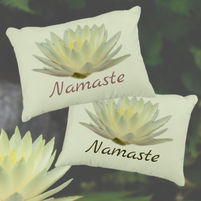 Cojín Decorativo Lotus Waterlily Yellow Green Floral Namaste (Subido por el creador)