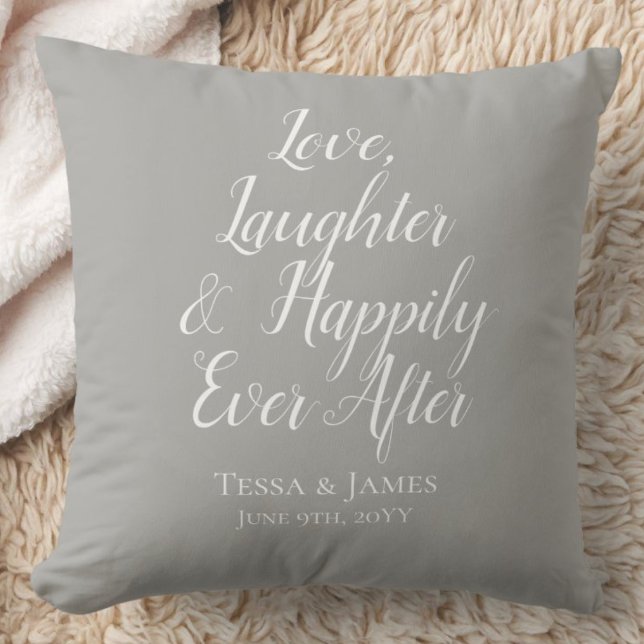 Cojín Decorativo Love Laughter | Fecha Boda ("Everyday is abundantly beautiful." 
Sincerely Best Wishes from Lucky Design World)