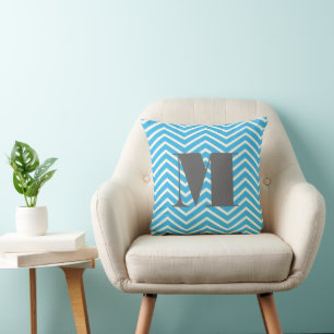 Cojín Decorativo Luminoso Aqua Marfil y el monograma gris Zig Zag