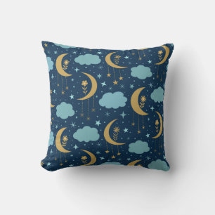 Cojín Decorativo Luna Bohemia Dorada Con Nubes Celestiales