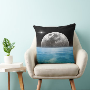 Cojín Decorativo Luna sobre el océano
