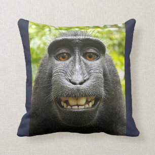 Cojín Decorativo Macaque con cresta sonriente