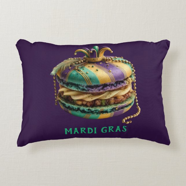 Cojín Decorativo Macarón Real de Mardi Gras (Anverso)