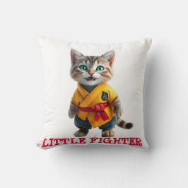 Cojín Decorativo 🥋 Maestra Gatita de Karate - Luchadora Adorable
