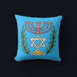 Cojín decorativo Magen Persa David Menorah<br><div class="desc">Esta imagen fue adaptada de una antigua teja judía persa y cuenta con una menorah con un Magen David (Estrella de David) enmarcado por ramas de olivo. Se han conservado las imperfecciones de la imagen original pintada a mano. Añade tu propio texto en el reverso.</div>