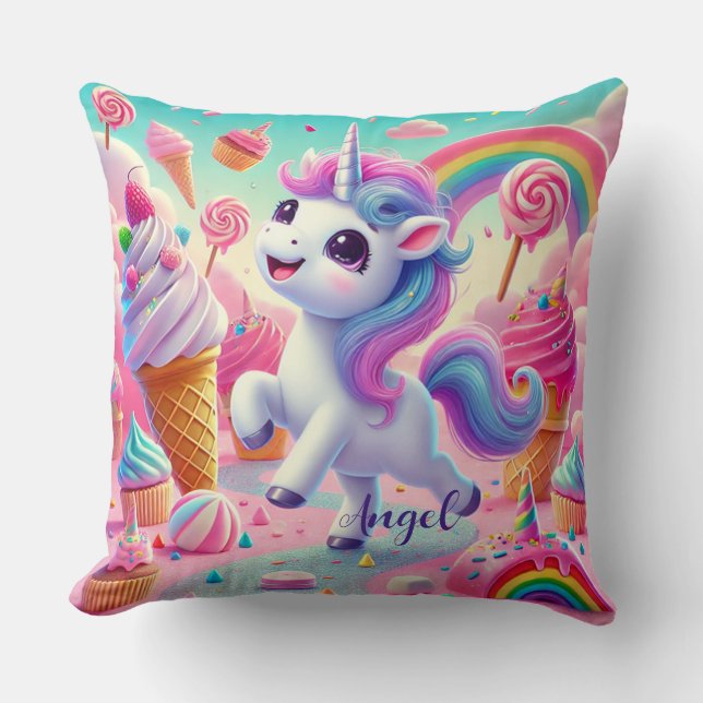 Cojín Decorativo Magical Unicorn, Cupcakes, & Rainbow (Anverso)