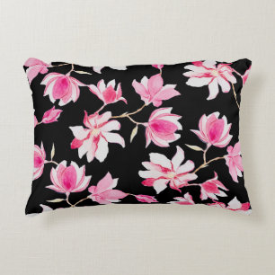 Cojín Decorativo Magnolia romántica: acuarela negra