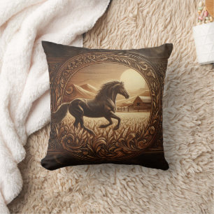 Cojín Decorativo Majestuoso caballo corriendo por campos dorados