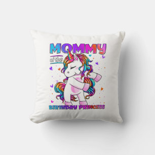 Cojín Decorativo Mamá de la niña princesa de cumpleaños haciendo fl