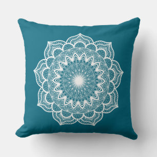Cojín Decorativo Mandala Blanca sobre Fondo Azul