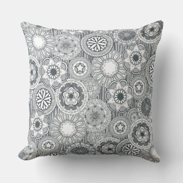 Cojín Decorativo mandala cirque blanco metalizado (Anverso)