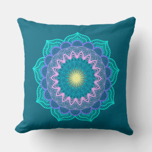 Cojín Decorativo Mandalá Colorido sobre Fondo Azul