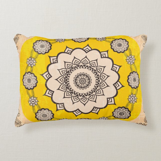 Cojín Decorativo Mandala Ornamental: Diseño de estilo étnico. (Anverso)