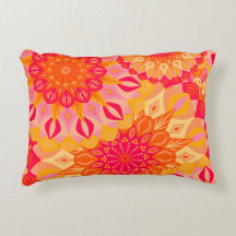 Mandalá superpuesto naranja rosa amarillo