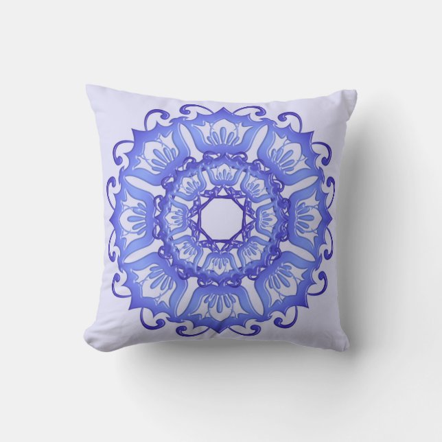 Cojín Decorativo Mandala. violeta floral (Anverso)