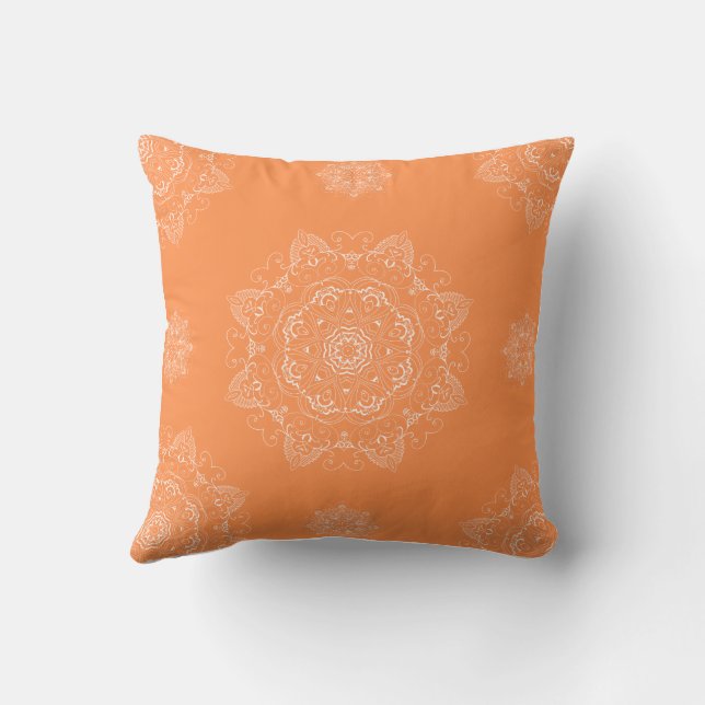 Cojín Decorativo Mandalas blancas en Naranja (Reverso)
