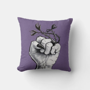 Cojín Decorativo Mano De Bruja Con Las Uñas Negras Y El Anillo De M