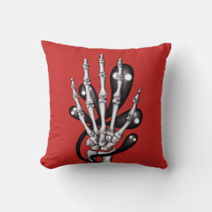 Cojín Decorativo Mano De Esqueleto Con Fantasma