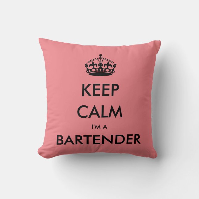 COJÍN DECORATIVO MANTENGA CALMA, SOY BARTENDER (Anverso)