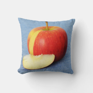 Cojín Decorativo Manzana roja Piroueta sobre cubierta azul
