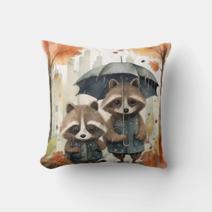 Cojín Decorativo Mapaches Lindos bajo la Lluvia