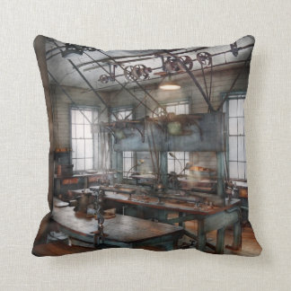 Cojín Decorativo Maquinista - Steampunk - el cuarto del chisme