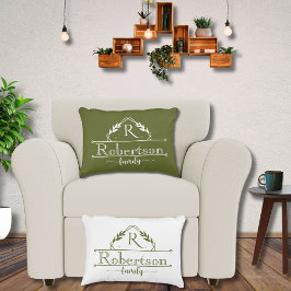 Cojín Decorativo Marco de Monograma Familiar Verde Oliva Dividido