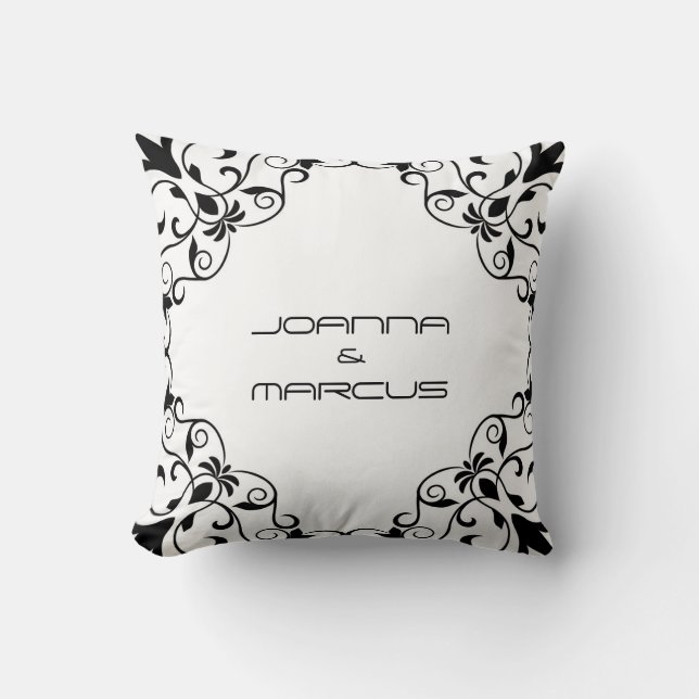 Cojín Decorativo Marco floral negro monogramado (Anverso)