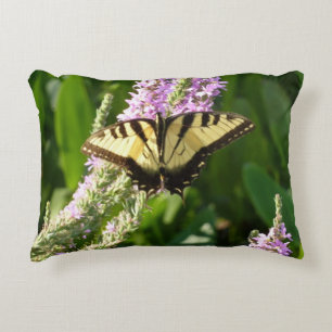 Cojín Decorativo Mariposa Cola de Golondrina en Flores Silvestres P