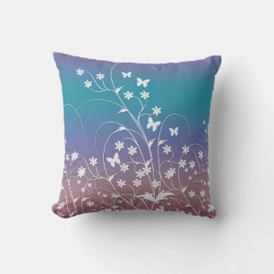 Cojín Decorativo Mariposas Blancas Pequeñas y Flores