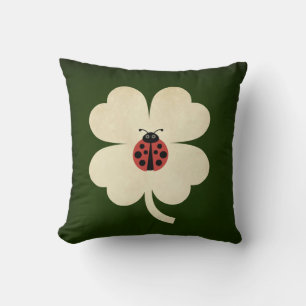 Cojín Decorativo Mariquita Verde Afortunada y Dulce Trébol de Cuatr