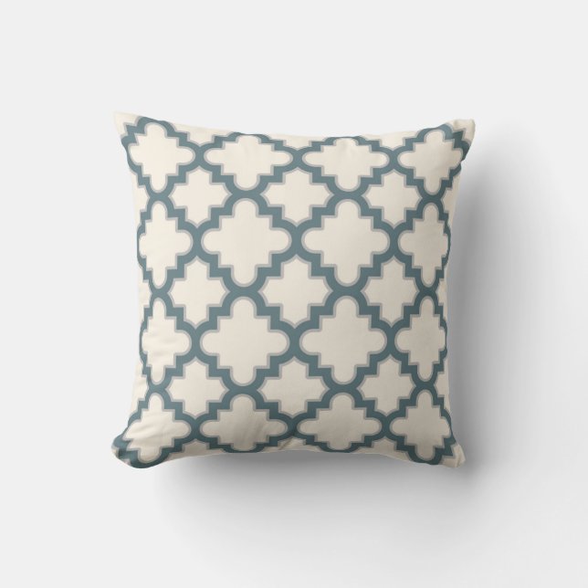Cojín Decorativo Marroquí moderno Quatrefoil en crema del gris azul (Anverso)