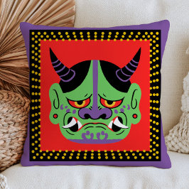 Cojín Decorativo Máscara Verde Japonesa Yokai Kami sobre Maximalist