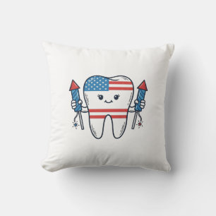 Cojín Decorativo Mascota de diente patriótico Diseño de vector de f