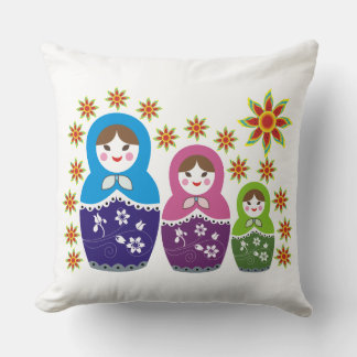 Cojín Decorativo Matryoshka Muñecas y girasoles rusos de nidificaci