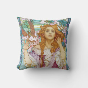 Cojín Decorativo Maud Adams como Juana de Arco, Mucha