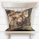 Cojín Decorativo Me Encantan Los Nombres De Las Fotografías De La P<br><div class="desc">Una hermosa manera de celebrar tu relación, este diseño de almohadas de fotos muestra ‘nos amo' con escritura con letras blancas en la parte inferior derecha, seguido de tus nombres. Para personalizar, reemplace con su foto y edite el campo de nombres. Nota: la mejor forma de usar una imagen de...</div>