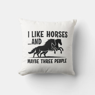 Cojín Decorativo Me Gustan Los Caballos Y Quizá 3 Personas