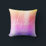 Cojín Decorativo Mejor día de Boda arcoiris Rosa<br><div class="desc">Mejor Día Boda Moderno Girly Moderno y Elegante Oro Metálico,  Oro Rosa y Morado Ombre Pastel Fiesta Pillow,  perfecto para una elegante Boda o Ducha Bridal. Esta almohada fiesta es perfecta para un regalo de Boda de ducha nupcial. Si necesita elementos coincidentes adicionales,  póngase en contacto con el diseñador.</div>