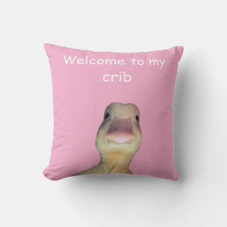 Cojín Decorativo Meme del Pato Divertido – “Bienvenido a Mi Casa” A
