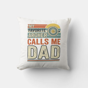 Cojín Decorativo Mi arquero favorito me llama papá diseño vintage_1