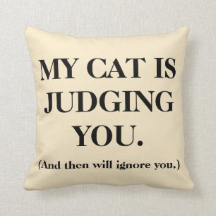 Cojín Decorativo Mi Gato Te Está Juzgando