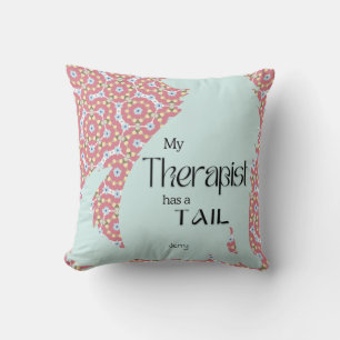 Cojín Decorativo MI TERAPISTA TIENE UNA FLORA azul rosa pastel