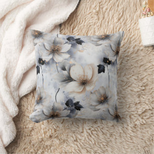 Cojín Decorativo Midnight Bloom Floral – Elegante