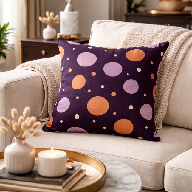 Cojín Decorativo Midnight Plum Polka Dot  (Subido por el creador)