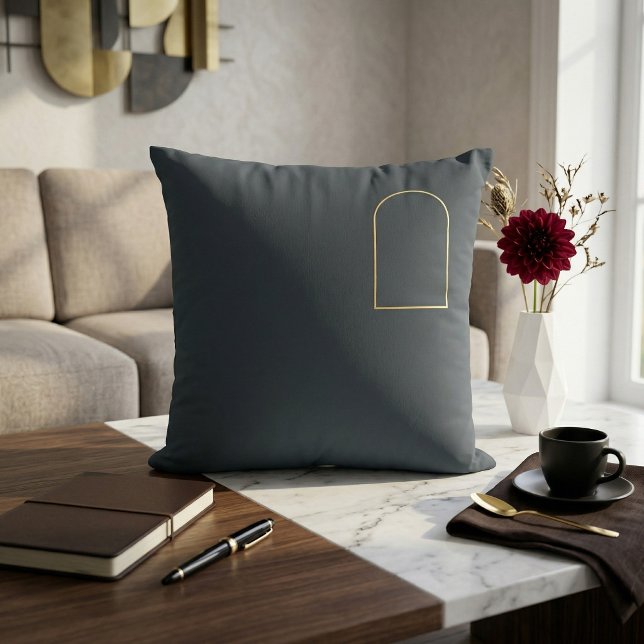 Cojín Decorativo Minimalist Charcoal Throw Pillow - Matte Gold Arch (Subido por el creador)